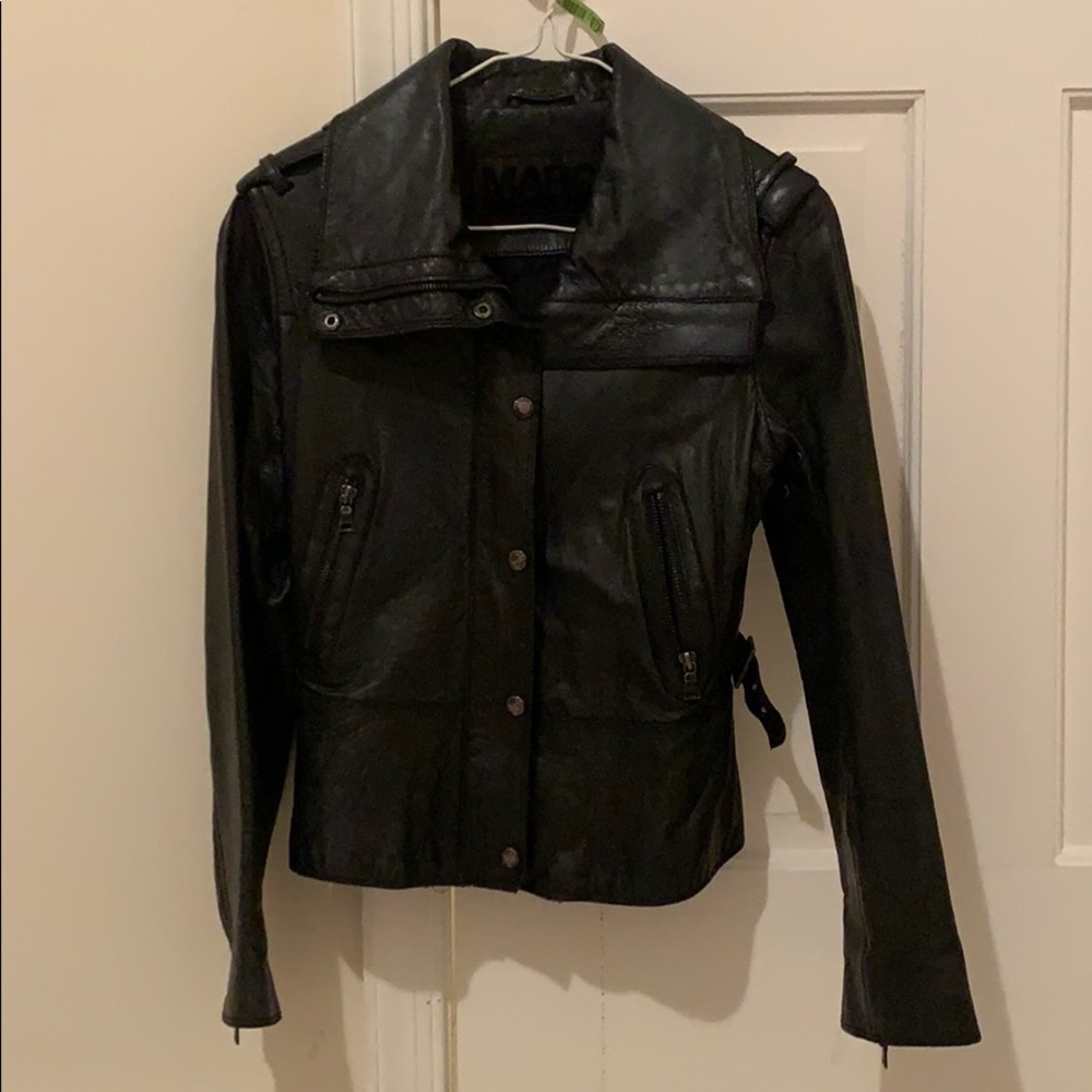 Woman’s black leather jacket S size